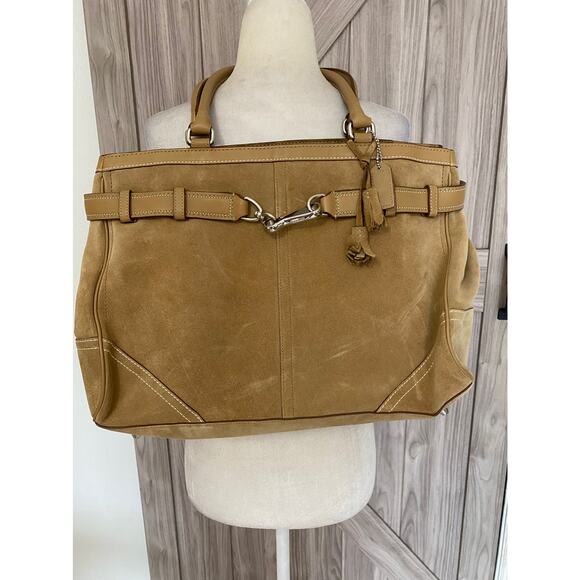Coach like new leather tote with pochette tan - Picture 1 of 10